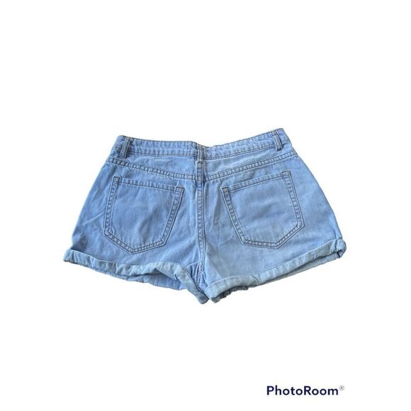 Forever21 Womens Denim Shorts Waist 28" Rise 10" Light Wash - Picture 2 of 6